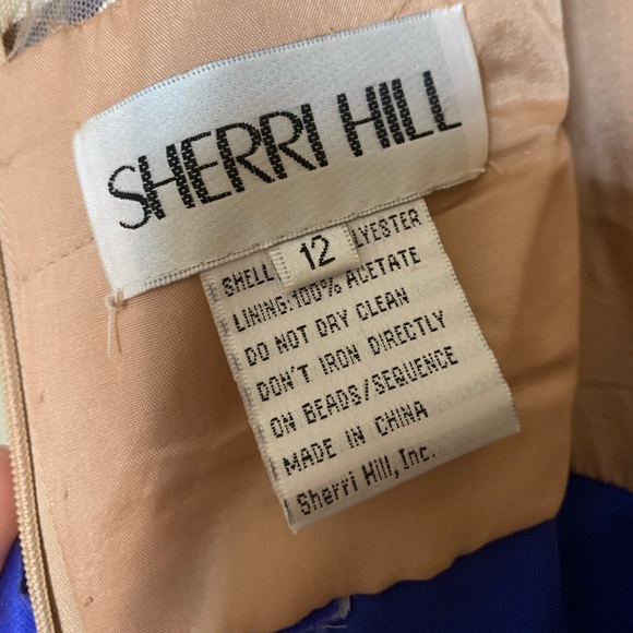 Prom dress - Picture 3 of 4